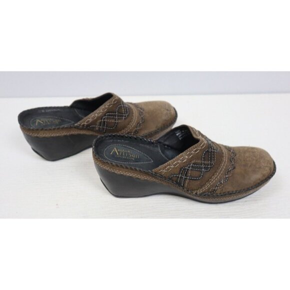 Clarks Brown Mules Distressed Leather Size 8. - Picture 3 of 5